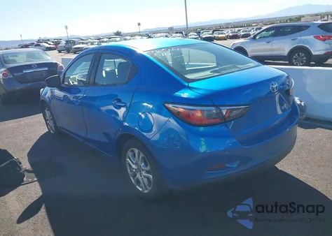 2017 Toyota Yaris Ia из США, поврежденный, VIN 3MYDLBYVXHY170129